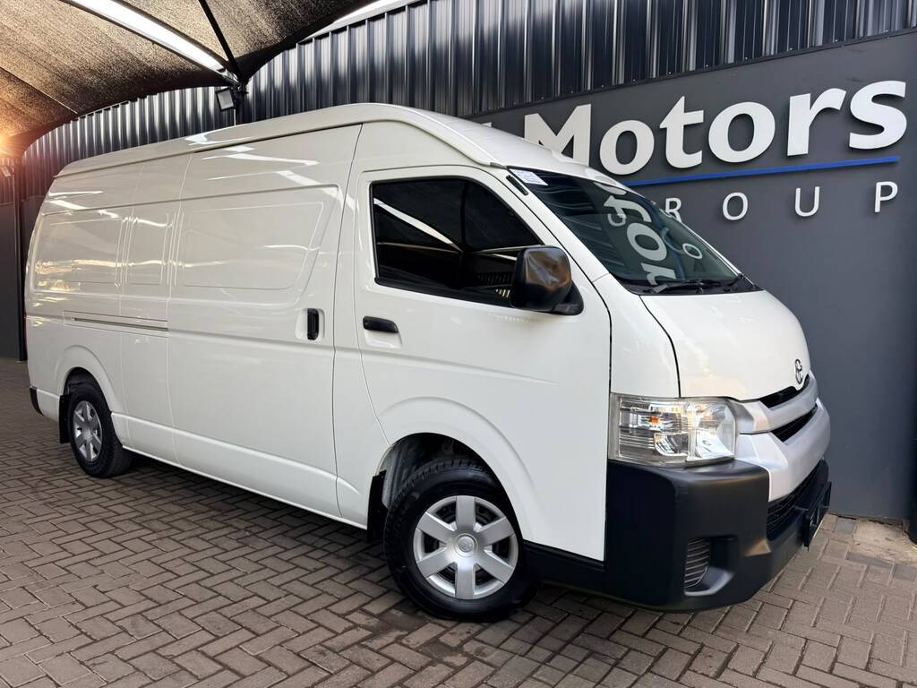 TOYOTA QUANTUM QUANTUM 2.7 LWB F/C P/V - 1