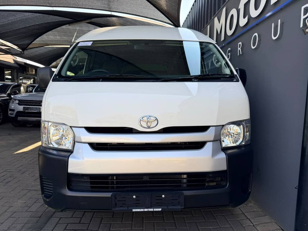 TOYOTA QUANTUM QUANTUM 2.7 LWB F/C P/V - 7