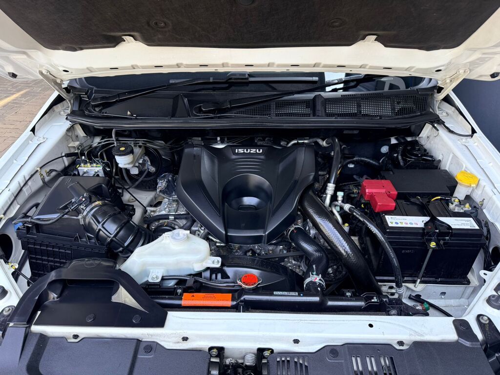 ISUZU D-MAX D-MAX 3.0 Ddi V-CROSS HR 4X4 A/T D/C P/U - 14