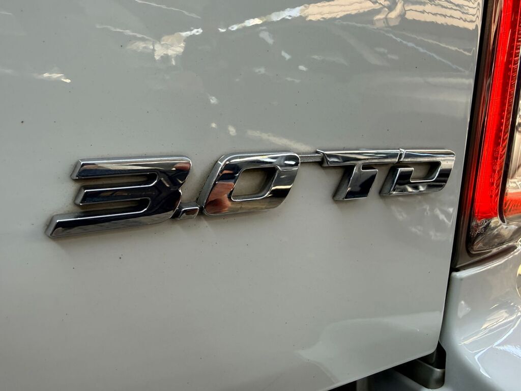 ISUZU D-MAX D-MAX 3.0 Ddi V-CROSS HR 4X4 A/T D/C P/U - 17