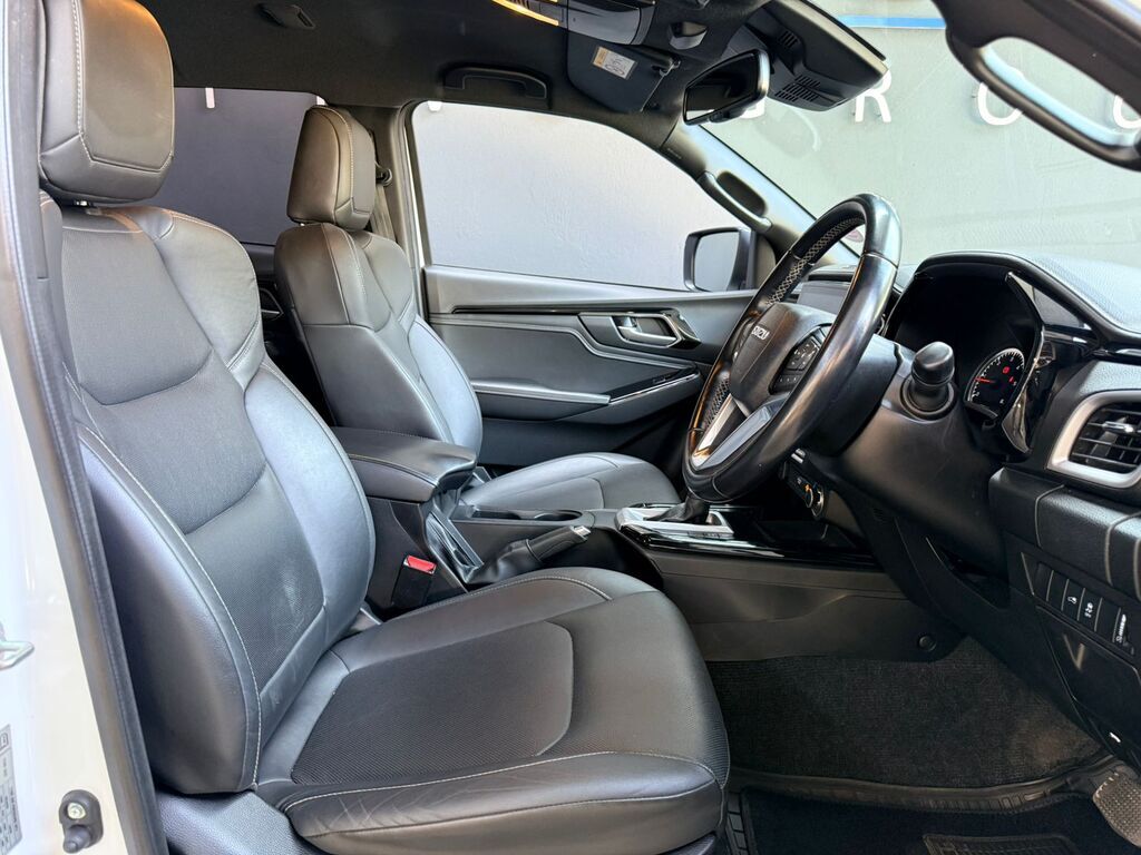 ISUZU D-MAX D-MAX 3.0 Ddi V-CROSS HR 4X4 A/T D/C P/U - 8