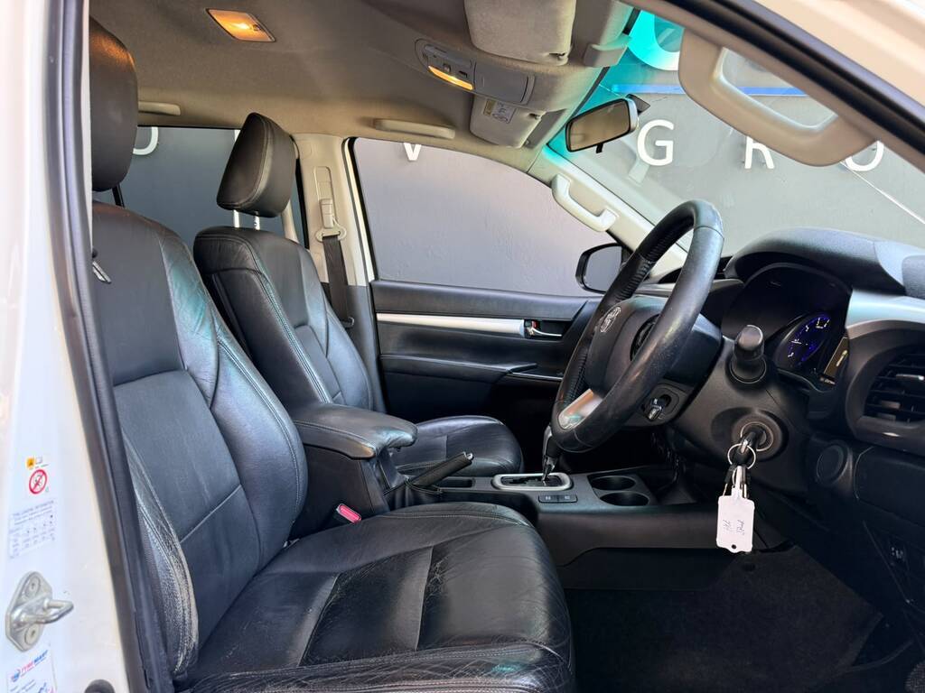 TOYOTA HILUX HILUX 2.8 GD-6 RB RAIDER A/T P/U D/C - 9