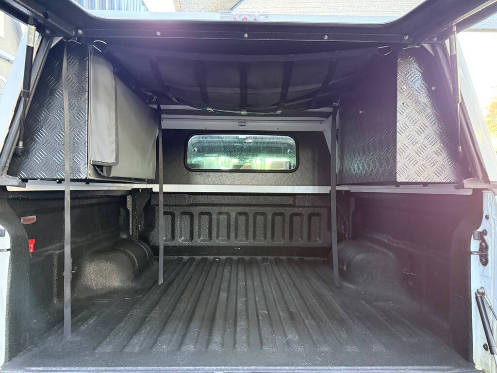 FORD RANGER RANGER 3.2TDCi 3.2 WILDTRAK 4X4 A/T P/U D/C - 17