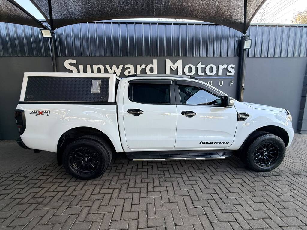 FORD RANGER RANGER 3.2TDCi 3.2 WILDTRAK 4X4 A/T P/U D/C - 19