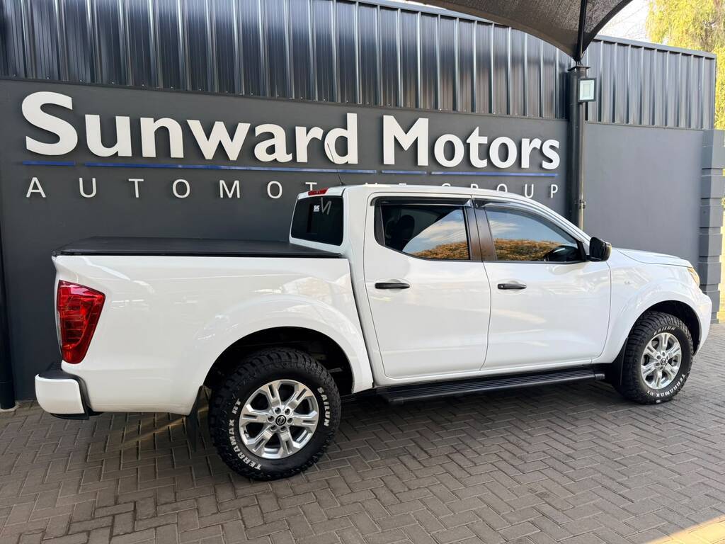 NISSAN NAVARA NAVARA 2.5DDTI SE PLUS D/C P/U - 2