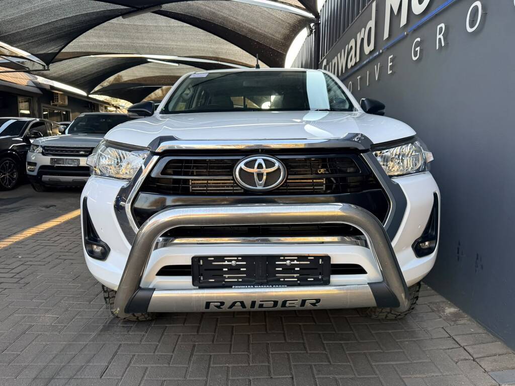TOYOTA HILUX HILUX 2.4 GD-6 RAIDER 4X4 P/U D/C - 12