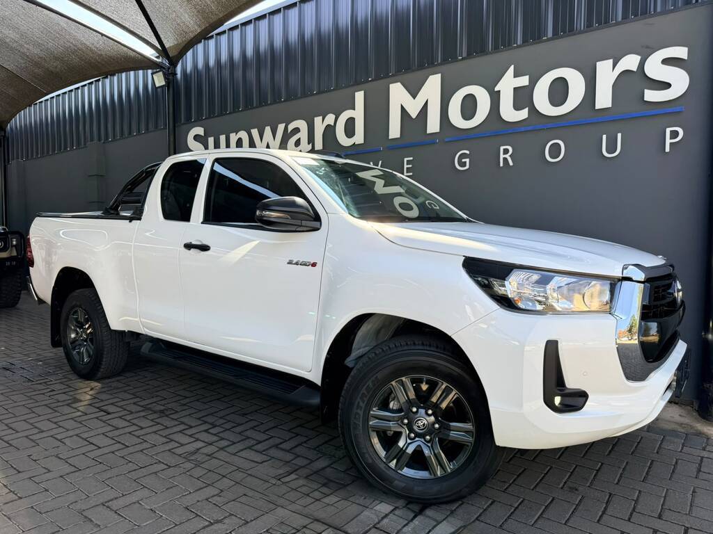 TOYOTA HILUX HILUX 2.4 GD-6 RB RAIDER A/T P/U E/CAB - 1