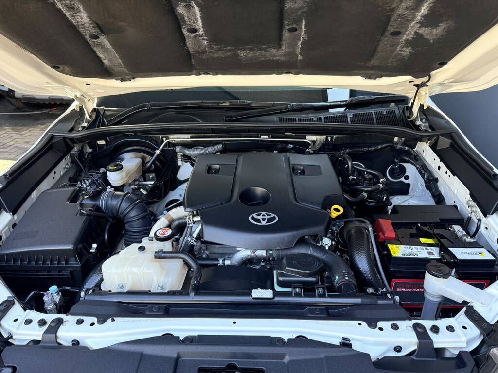 TOYOTA HILUX HILUX 2.4 GD-6 RB RAIDER A/T P/U E/CAB - 16