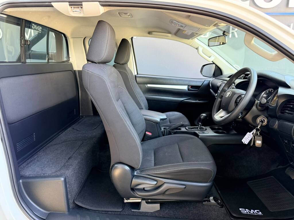 TOYOTA HILUX HILUX 2.4 GD-6 RB RAIDER A/T P/U E/CAB - 5