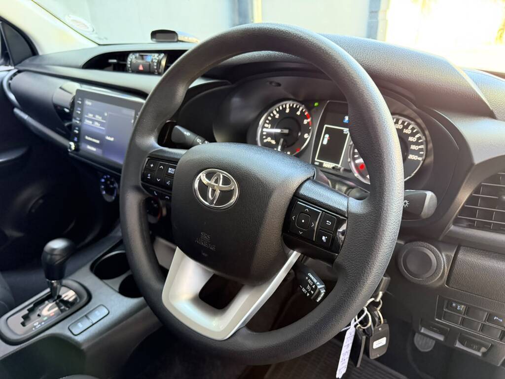 TOYOTA HILUX HILUX 2.4 GD-6 RB RAIDER A/T P/U E/CAB - 6