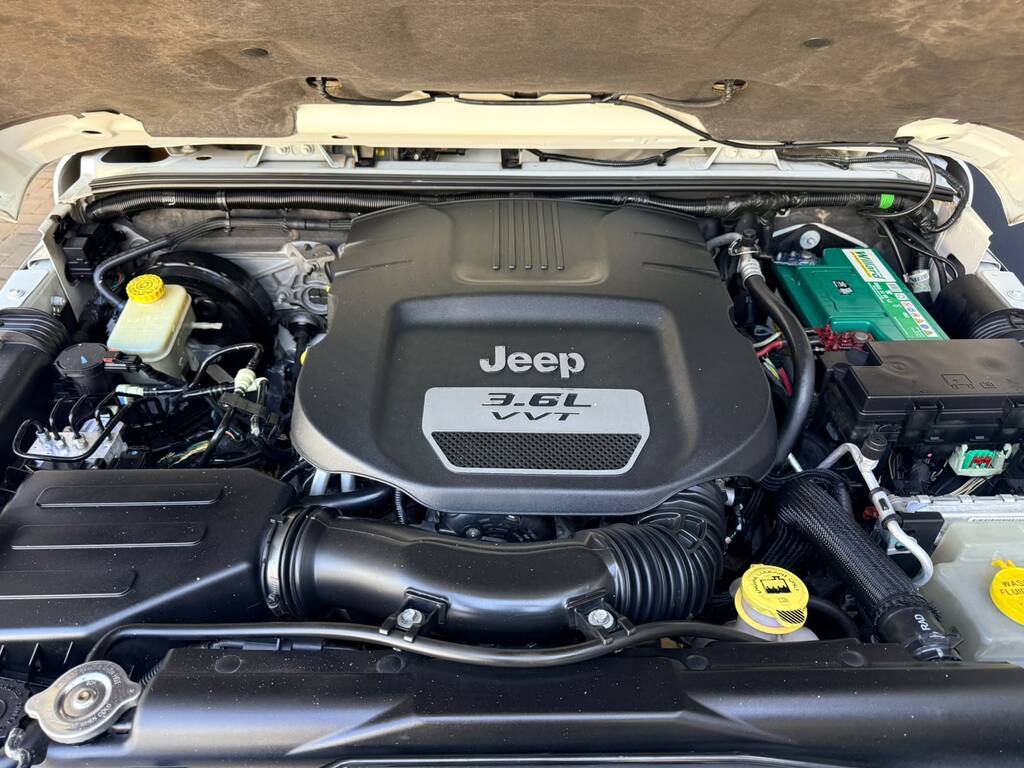JEEP WRANGLER WRANGLER SAHARA 3.6L V6 A/T 2DR - 15