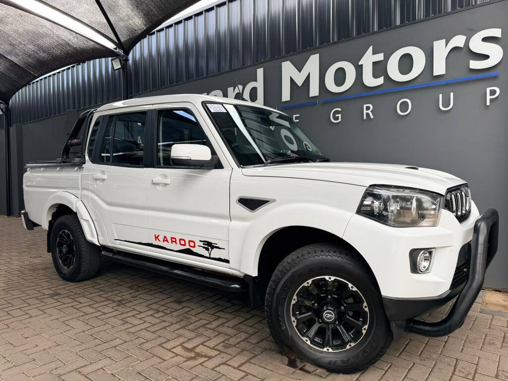 MAHINDRA PIK UP PIK UP 2.2 MHAWK S11 A/T P/U D/C - 1