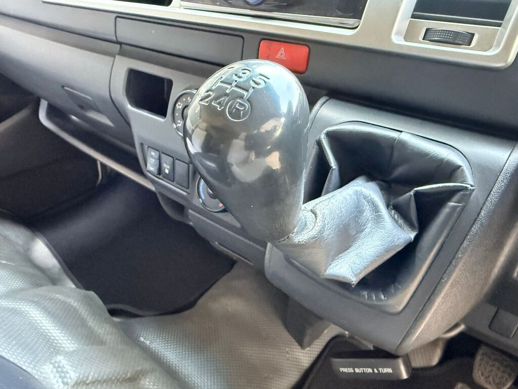 TOYOTA QUANTUM QUANTUM 2.5 D-4D 10 SEAT - 7