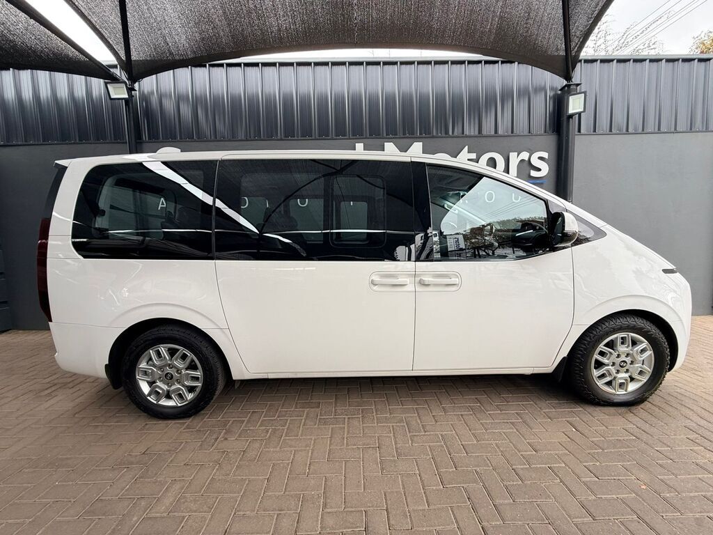 HYUNDAI STARIA STARIA 2.2D EXECUTIVE A/T - 16