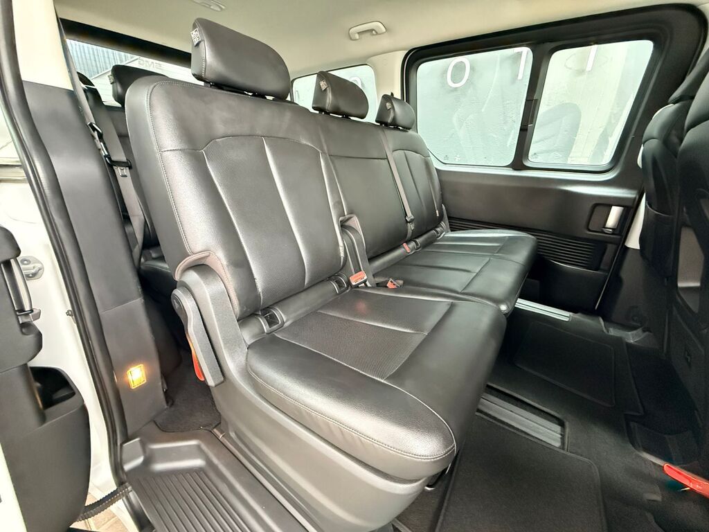 HYUNDAI STARIA STARIA 2.2D EXECUTIVE A/T - 8