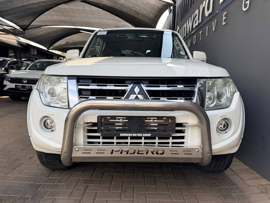 MITSUBISHI PAJERO PAJERO 3.2 Di - Dc GLS SWB A/T - 20
