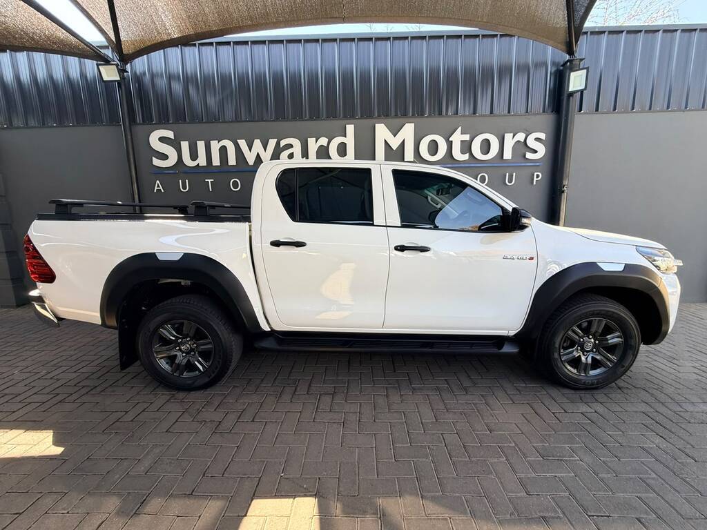 TOYOTA HILUX HILUX 2.4 GD-6 RB RAIDER P/U D/C - 16