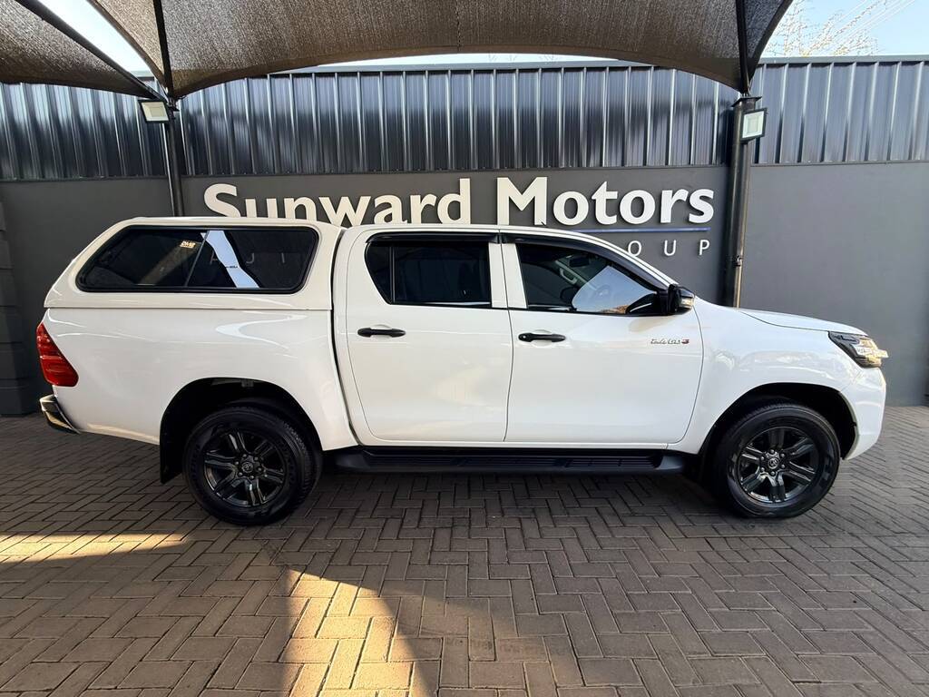 TOYOTA HILUX HILUX 2.4 GD-6 RAIDER 4X4 P/U D/C - 15