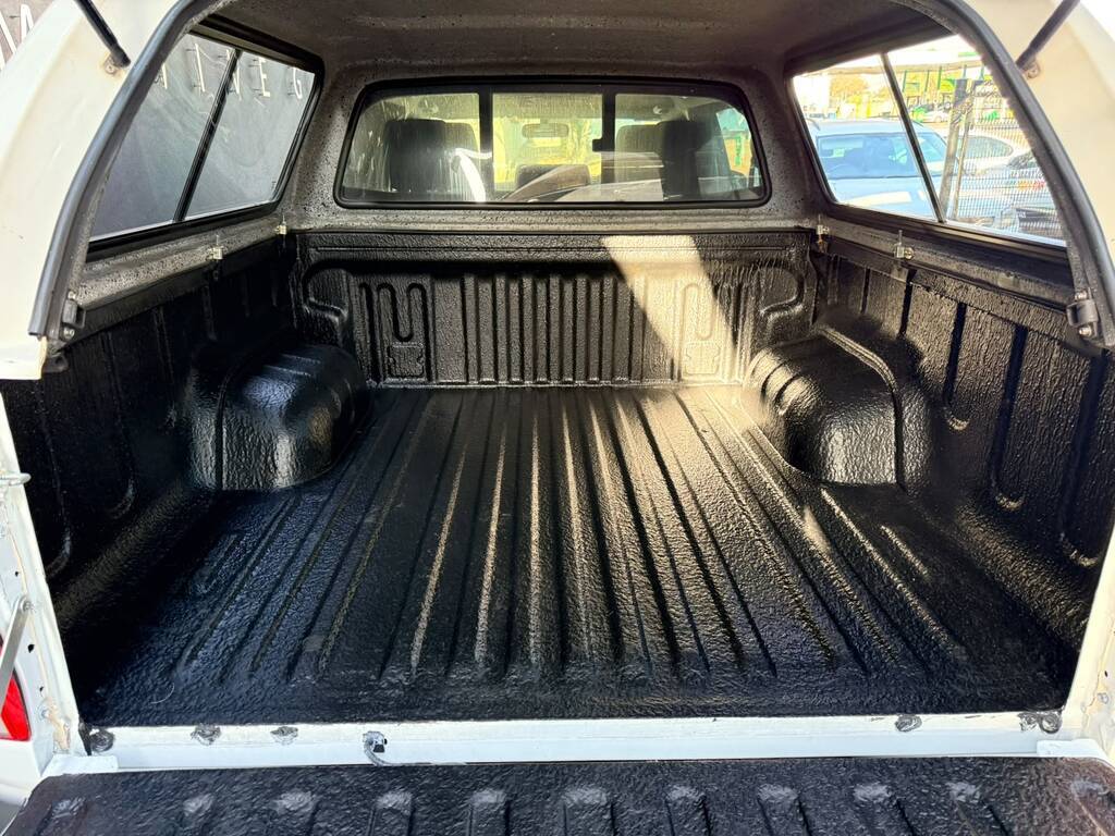 TOYOTA HILUX HILUX 2.4 GD-6 RAIDER 4X4 P/U D/C - 16
