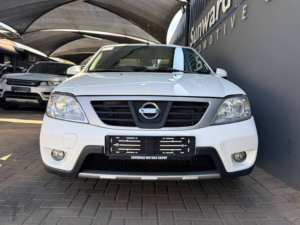 NISSAN NP200 NP200 1.6 SE P/U S/C - 10