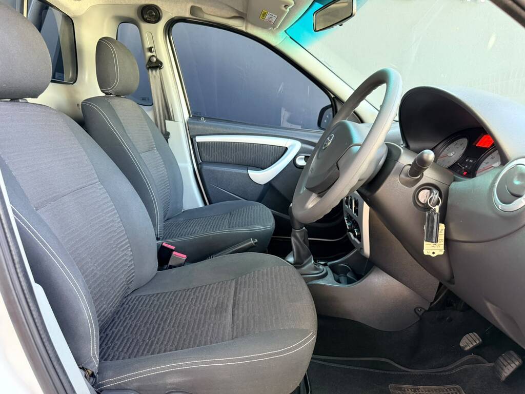 NISSAN NP200 NP200 1.6 SE P/U S/C - 5