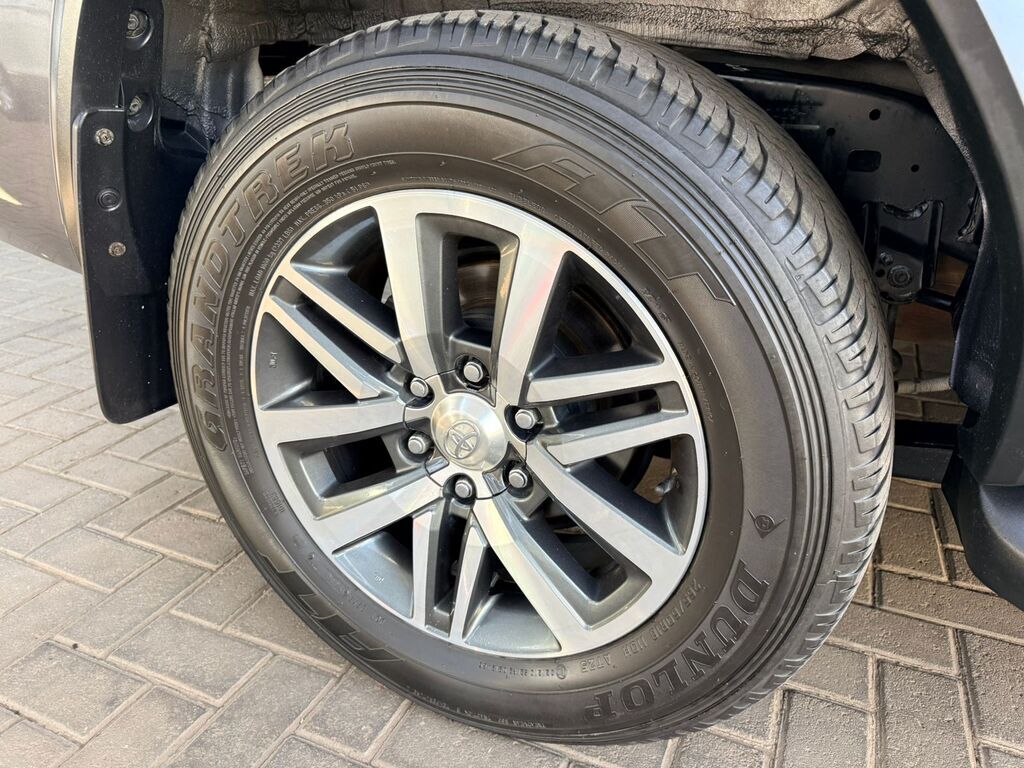 TOYOTA FORTUNER FORTUNER 4.0 V6 4X4 A/T - 10