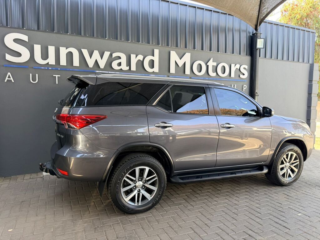 TOYOTA FORTUNER FORTUNER 4.0 V6 4X4 A/T - 2
