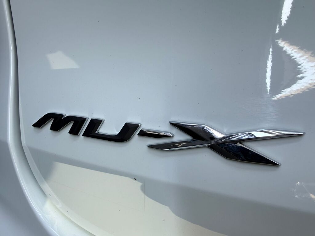ISUZU MU-X MU-X 3.0D HR LSE A/T - 11