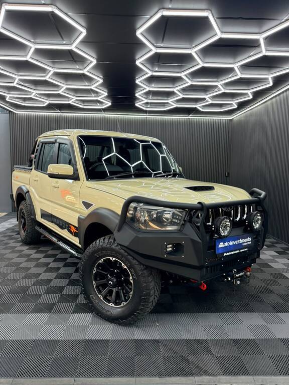 MAHINDRA PIK UP PIK UP 2.2 mHAWK S11 DAWN 4X4 A/T P/U D/C - 1