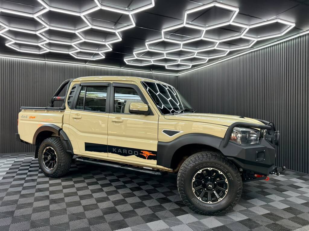 MAHINDRA PIK UP PIK UP 2.2 mHAWK S11 DAWN 4X4 A/T P/U D/C - 5