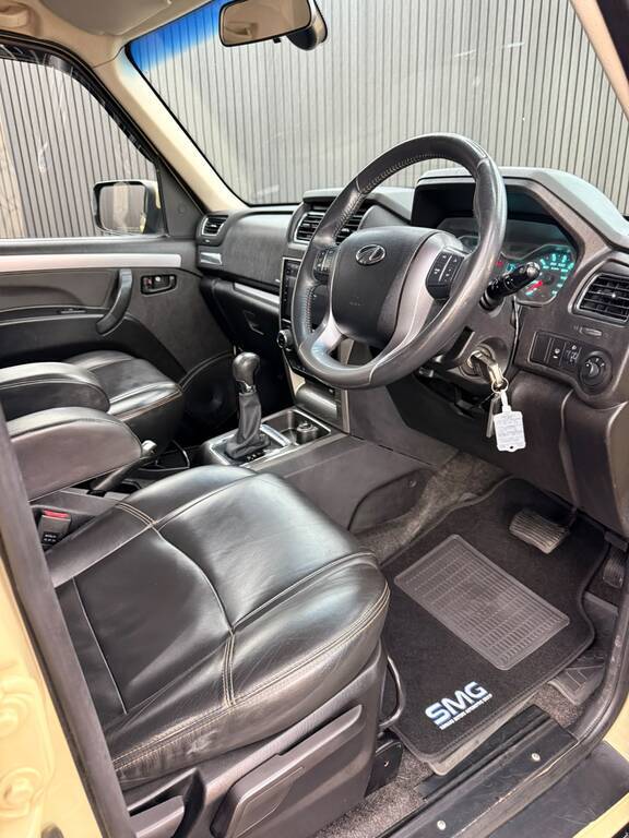 MAHINDRA PIK UP PIK UP 2.2 mHAWK S11 DAWN 4X4 A/T P/U D/C - 7