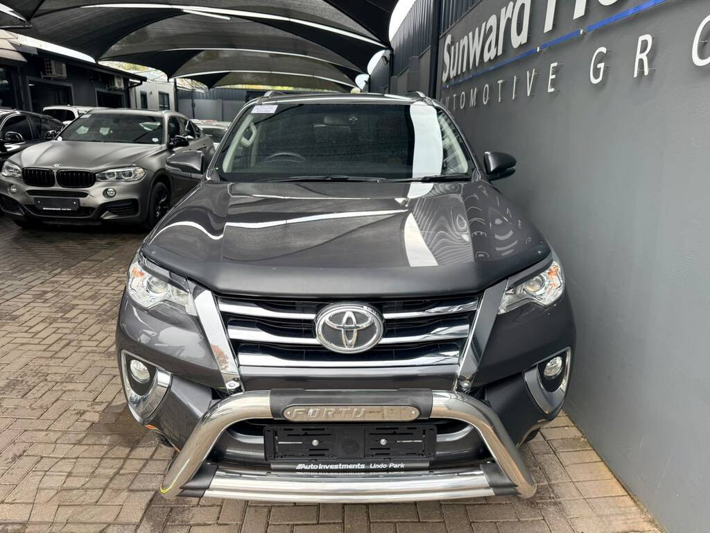 TOYOTA FORTUNER FORTUNER 2.4GD-6 R/B A/T - 11