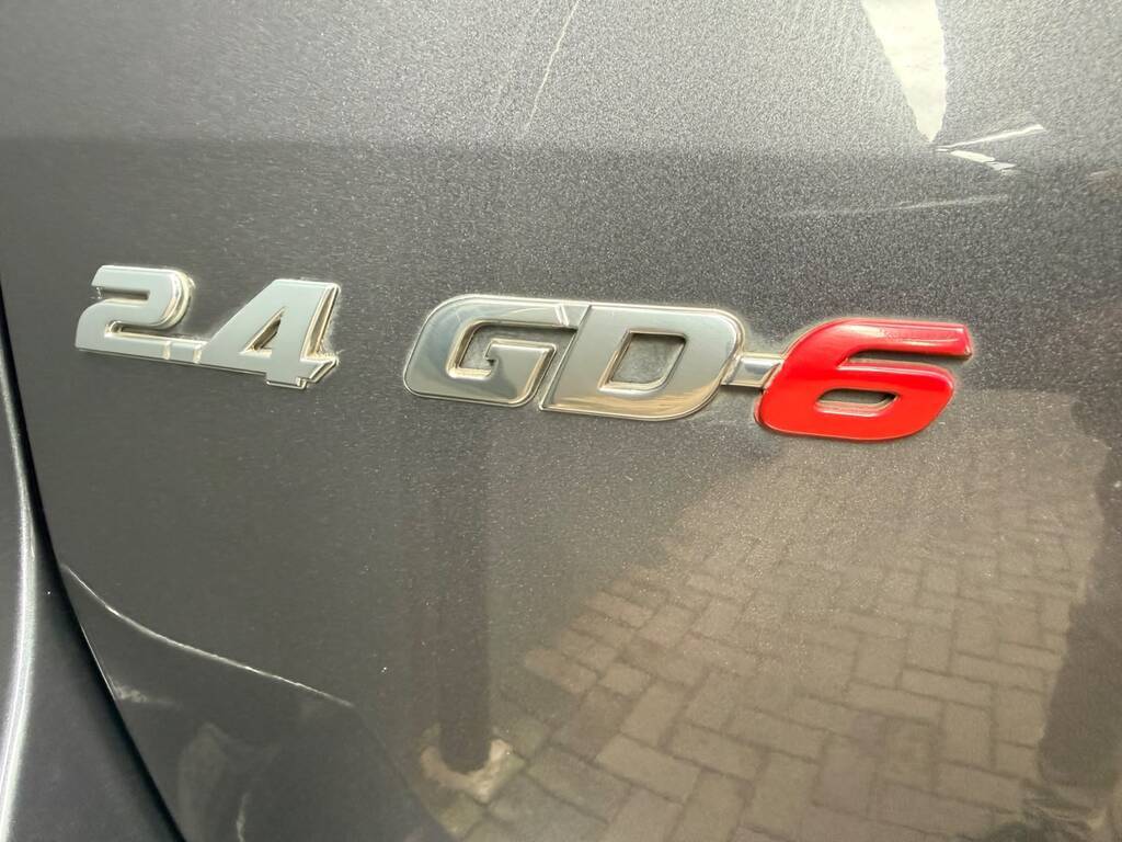 TOYOTA FORTUNER FORTUNER 2.4GD-6 R/B A/T - 15