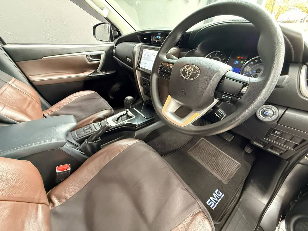 TOYOTA FORTUNER FORTUNER 2.4GD-6 R/B A/T - 3