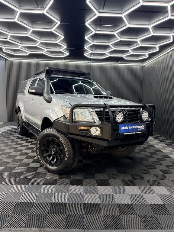 TOYOTA HI-LUX HILUX 3.0 D-4D LEGEND 45 4X4 A/T P/U D/C - 1