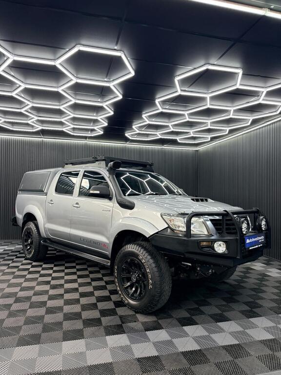 TOYOTA HI-LUX HILUX 3.0 D-4D LEGEND 45 4X4 A/T P/U D/C - 19