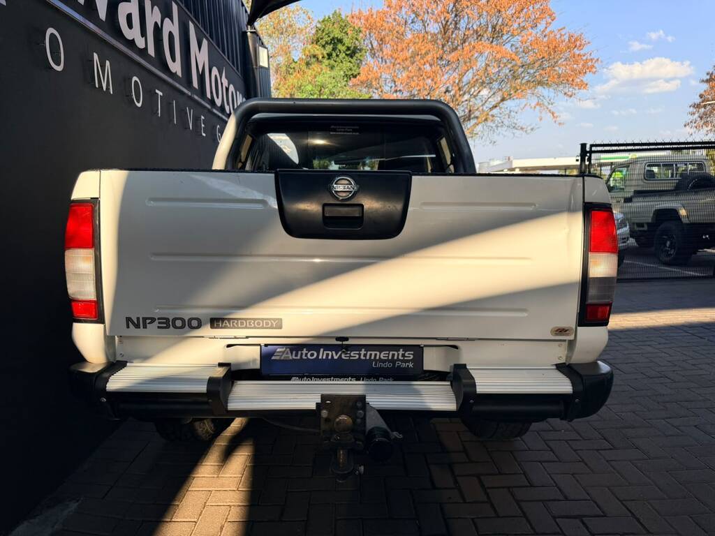 NISSAN HARDBODY HARDBODY NP300 2.5 TDi 4X4 P/U D/C - 11
