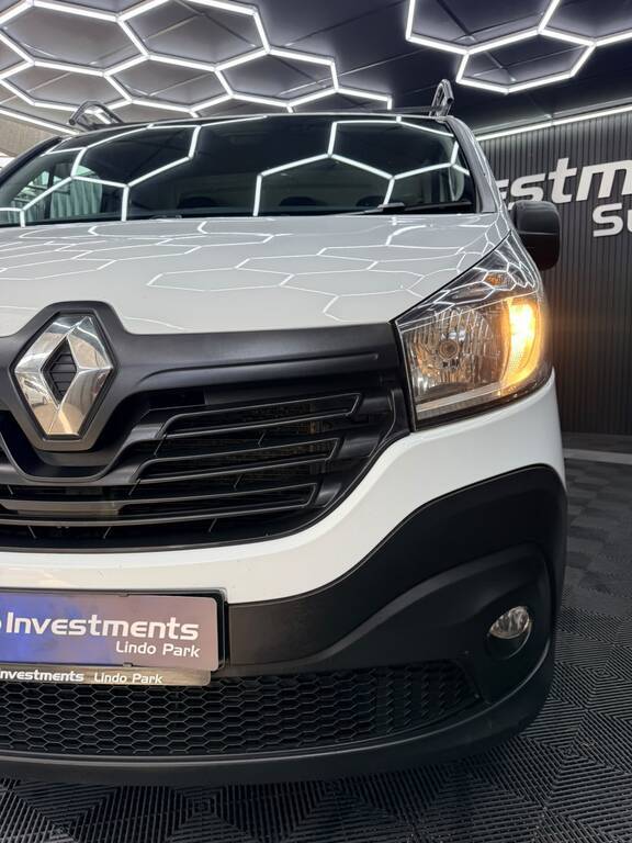 RENAULT TRAFIC TRAFIC 1.6 dCi F/C P/V - 13