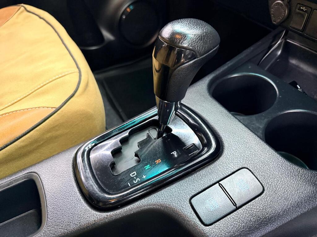 TOYOTA HILUX HILUX 2.8 GD-6 RB RAIDER A/T P/U D/C - 10