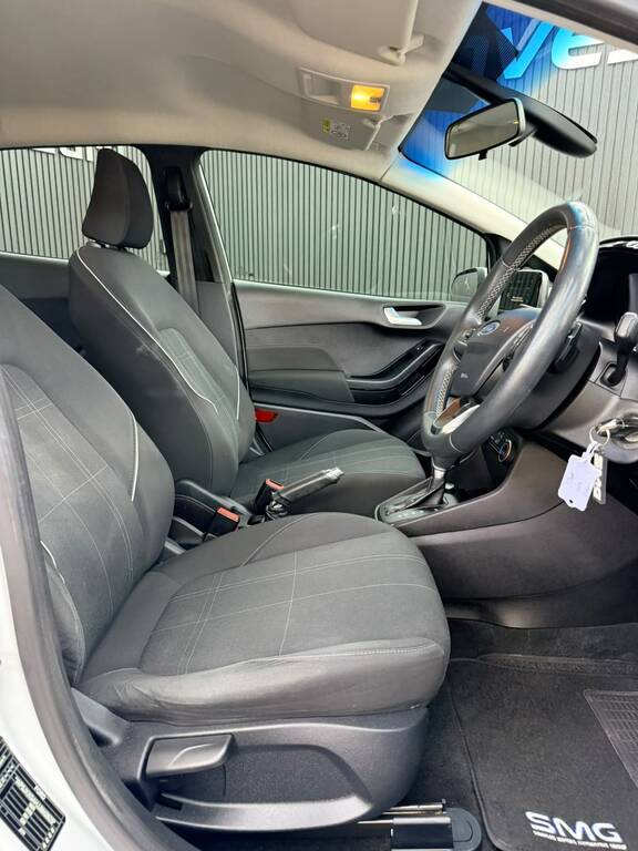 FORD FIESTA FIESTA 1.0 ECOBOOST TREND 5DR A/T - 9