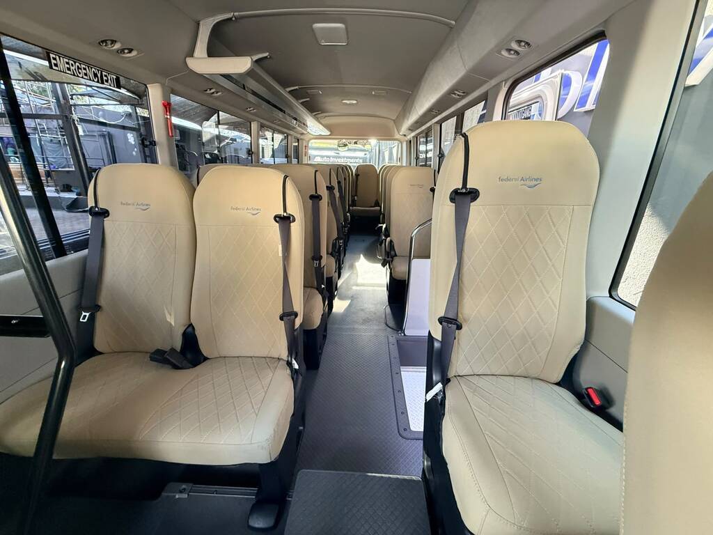 TOYOTA QUANTAM COASTER 2.8D GL A/T 23 SEATER B/S - 11