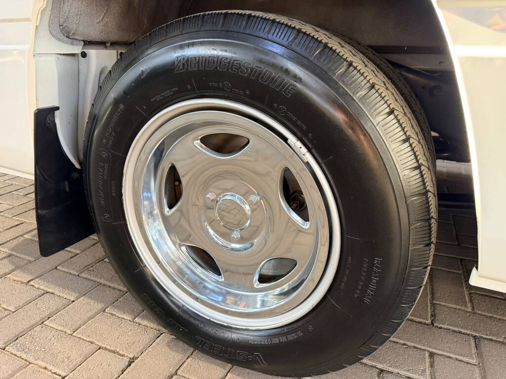 TOYOTA QUANTAM COASTER 2.8D GL A/T 23 SEATER B/S - 8