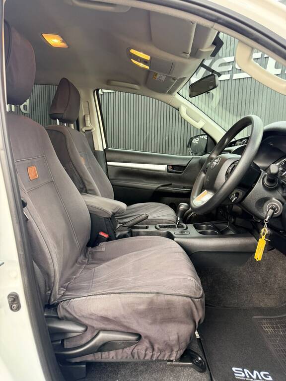 TOYOTA HILUX HILUX 2.4 GD-6 RB RAIDER A/T P/U D/C - 19