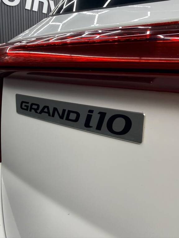 HYUNDAI I10 GRAND i10 1.2 MOTION/PREMIUM A/T - 15