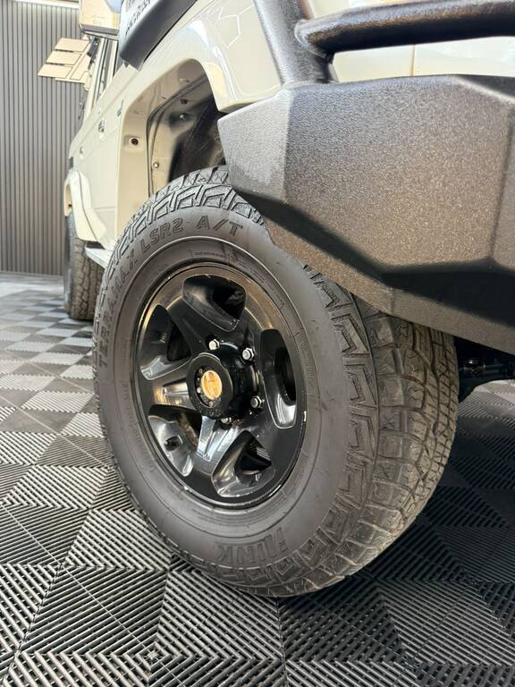 TOYOTA LANDCRUISER 70 SERIE LANDCRUISER 76 4.5D V8 S/W - 3