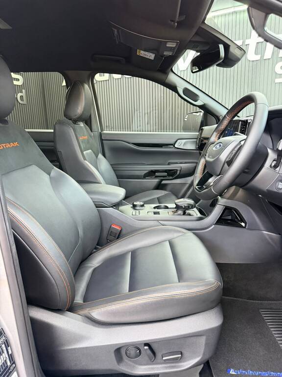 FORD RANGER RANGER 3.0D V6 WILDTRAK A/T 4X4 D/C P/U - 18