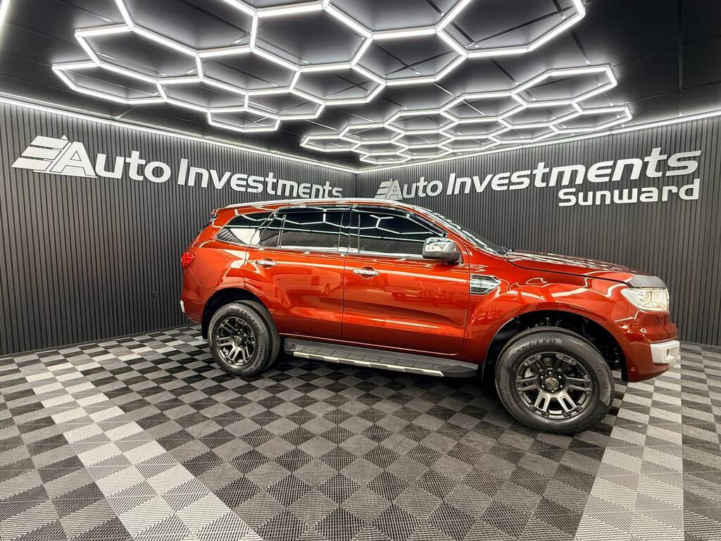 FORD EVEREST EVEREST 3.2 TDCi LTD 4X4 A/T - 5