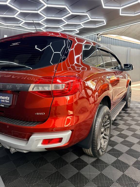 FORD EVEREST EVEREST 3.2 TDCi LTD 4X4 A/T - 9