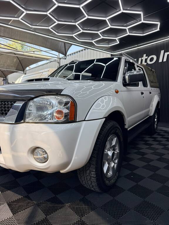 NISSAN HARDBODY HARDBODY NP300 2.5 TDi 4X4 P/U D/C - 10