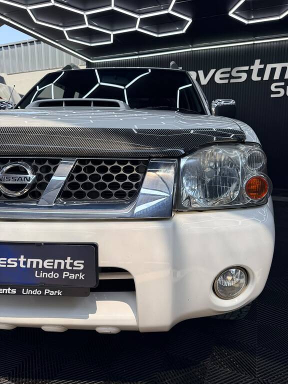 NISSAN HARDBODY HARDBODY NP300 2.5 TDi 4X4 P/U D/C - 13
